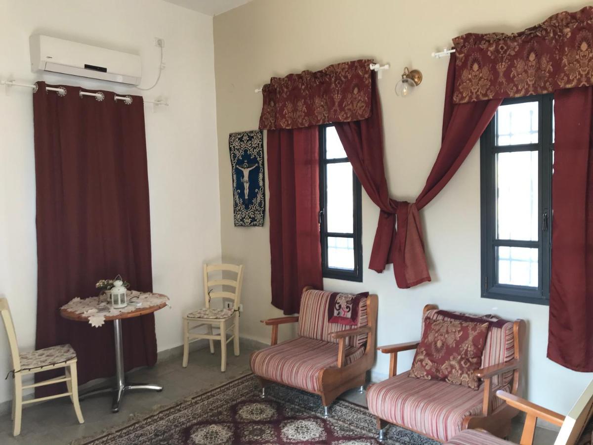 Mi'Ilya Chocolate House Guest House المظهر الخارجي الصورة