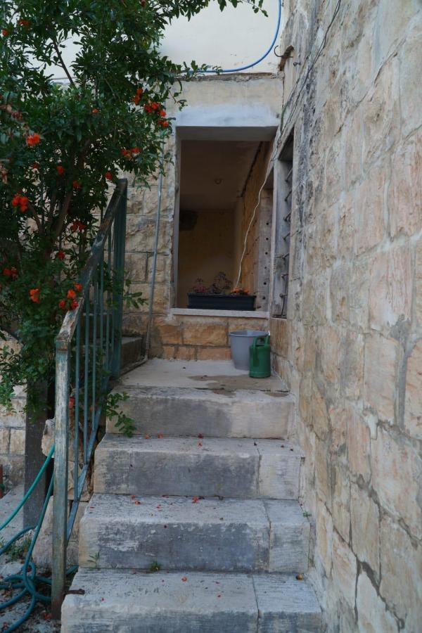 Mi'Ilya Chocolate House Guest House المظهر الخارجي الصورة